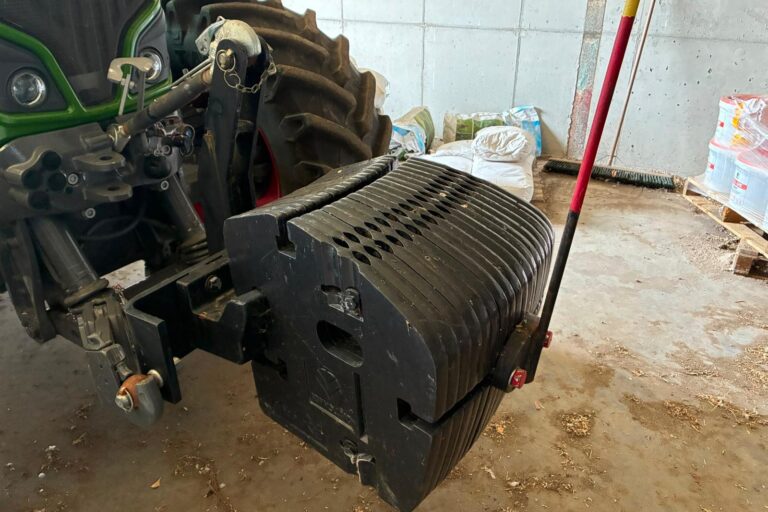 New Holland Weight