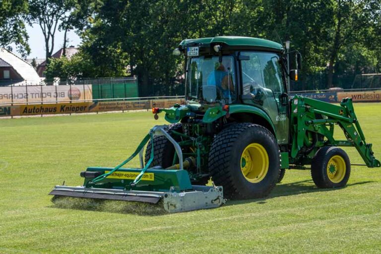 Major Swift MJ71-190 finishing mower