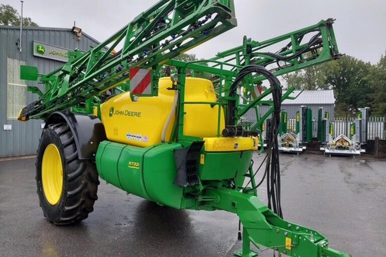 JOHN DEERE R732I