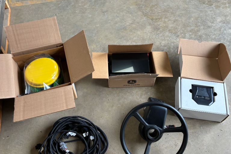 JOHN DEERE GUIDANCE KIT