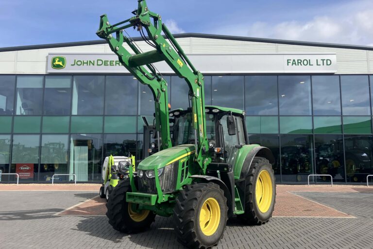 John Deere 6110M + 623M