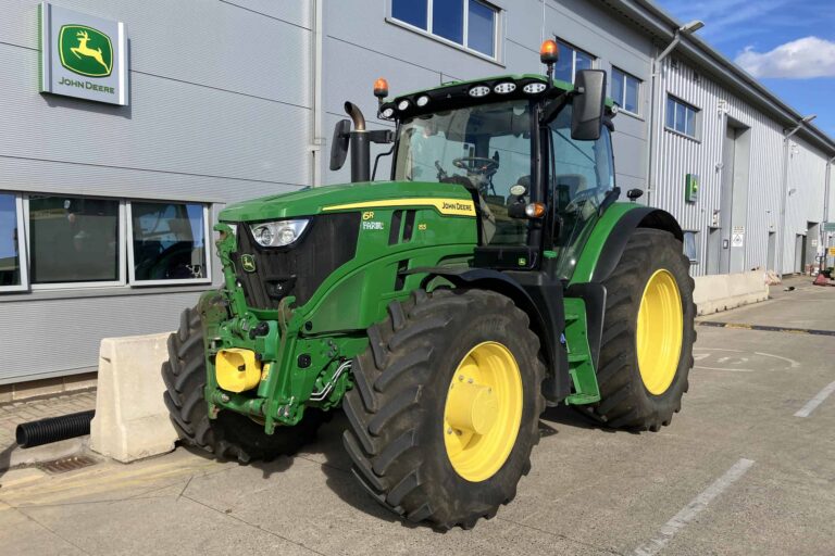 John Deere 6R 155