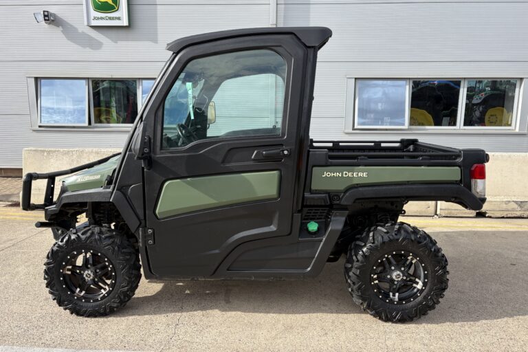 John Deere XUV865M Gator