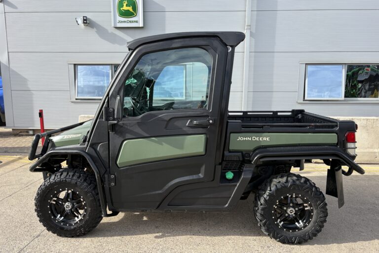 John Deere XUV865M Gator