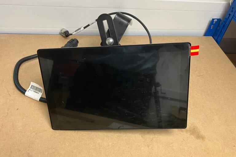 John Deere G5Plus Universal Display with AutoTrac and Section Control