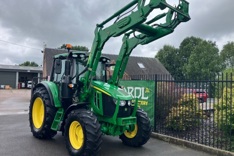 JOHN DEERE 6120M + 623R LOADER