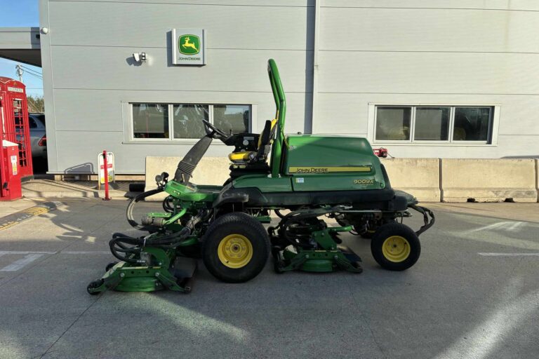 John Deere 9009A