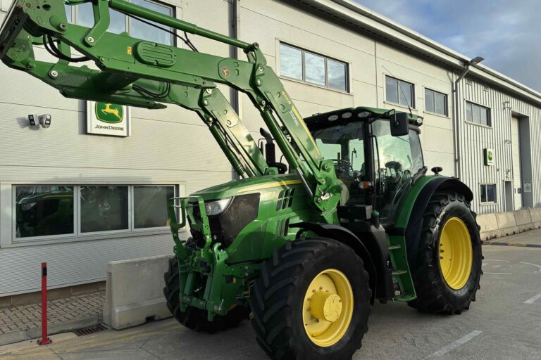 John Deere 6155R  663R Loader