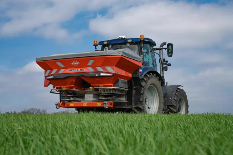 Kuhn Axis 25 EMC