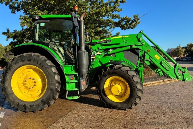 John Deere 6R 175