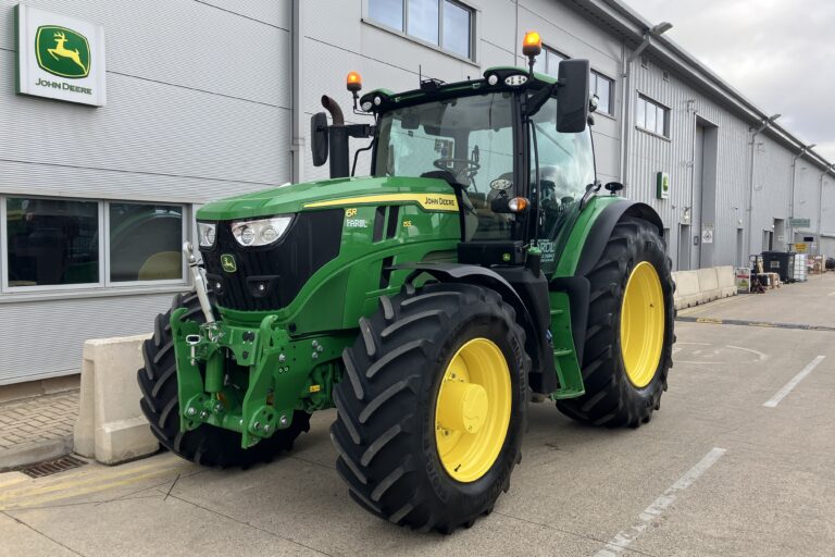John Deere 6R 155