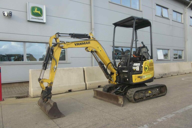 YANMAR VIO17