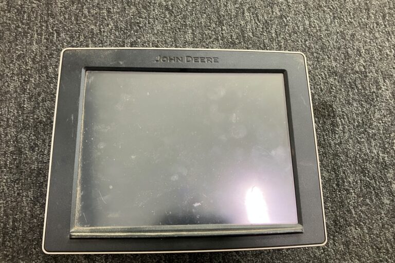 John Deere Gen 4 4640 Display with AutoTrac and Section Control Activation