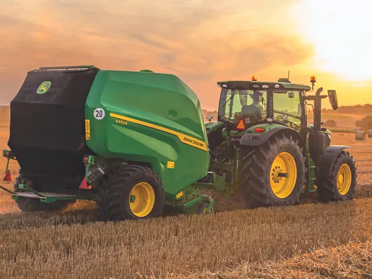 John Deere V452R